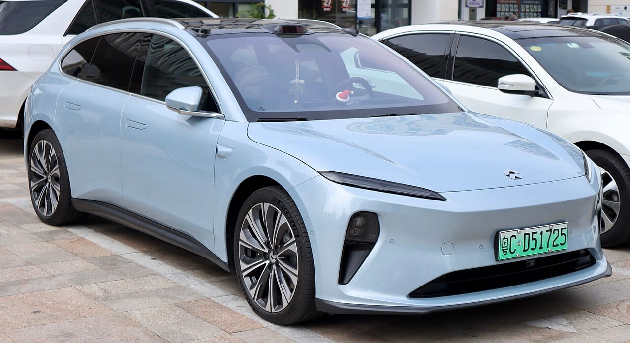 NIO ET5