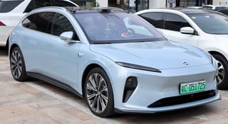 NIO ET5