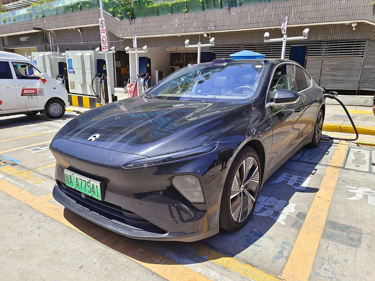 NIO ET7