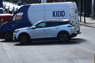 Peugeot e-2008